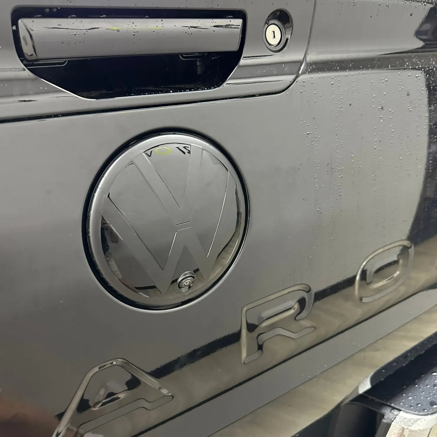 Volkswagen Amarok NF Rear Badge Overlay (2023+)