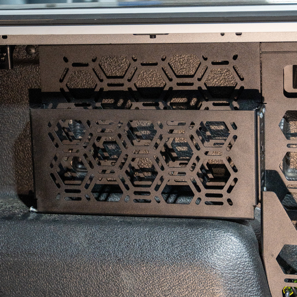 Molle Panel + Storage Pockets | Plastic Tub Liner & Factory Roller Shutter | Volkswagen Amarok 23+