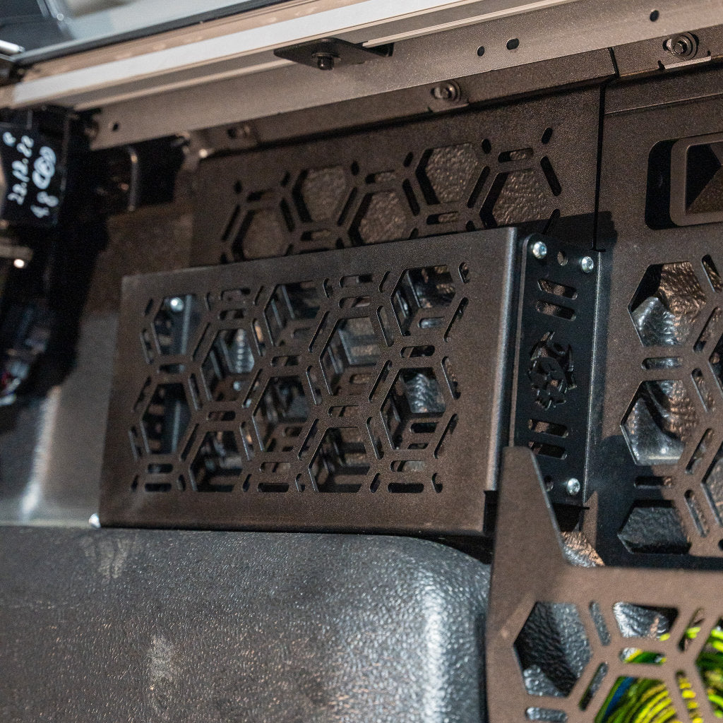 Molle Panel + Storage Pockets | Plastic Tub Liner & Factory Roller Shutter | Volkswagen Amarok 23+