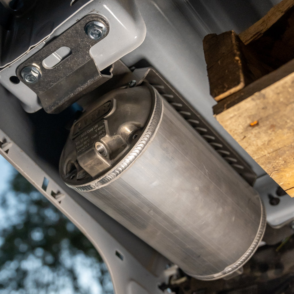 ARB 4L Air Tank Under-Tub Mount Volkswagen Amarok (2023+)